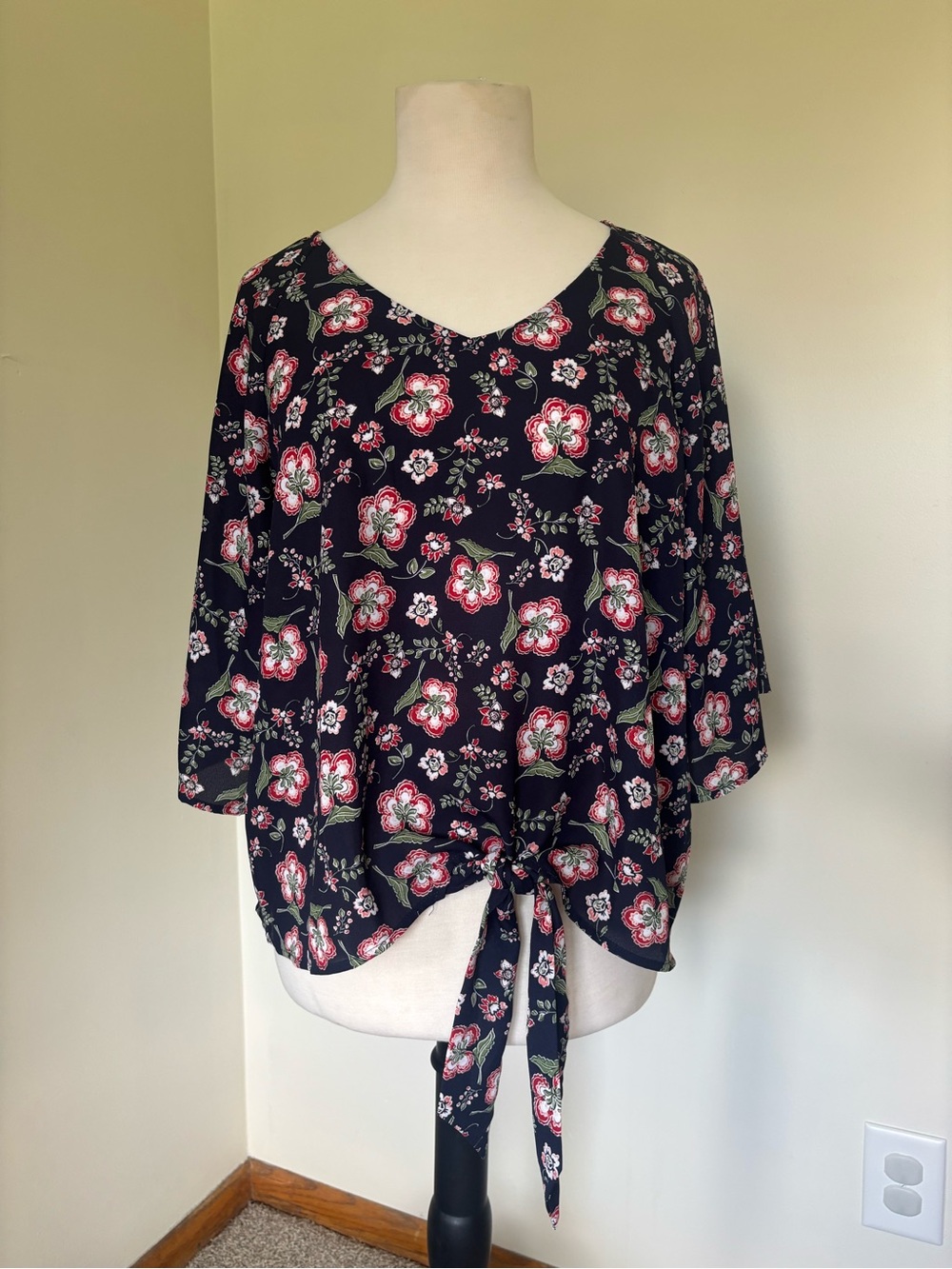 Como Vintage Navy Floral Front Tie Blouse LARGE